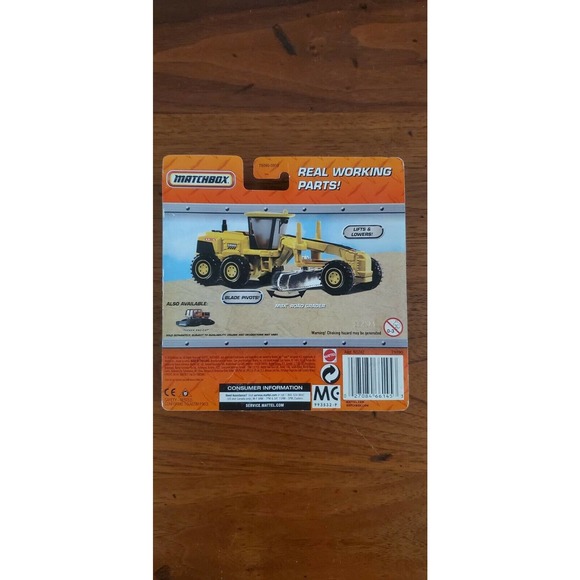 Matchbox Real Working Rigs MBX Road Grader NIP 2010 - Picture 2 of 2